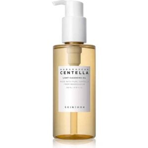 Madagascar Centella Light Cleansing Oil